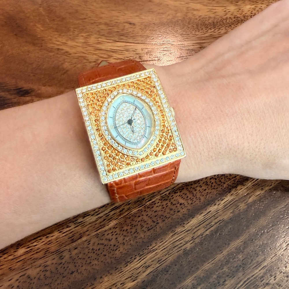 Adrienne Vittadini Crystal Lux
Timepiece Genuine Croc Embossed LeatherStrap Rare
